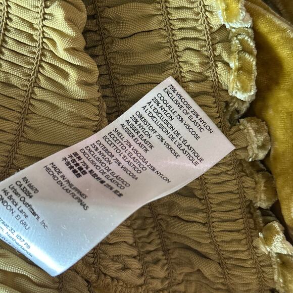 Anthropologie Puff Sleeve Crushed Velvet Smocked Blouse - Picture 7 of 8